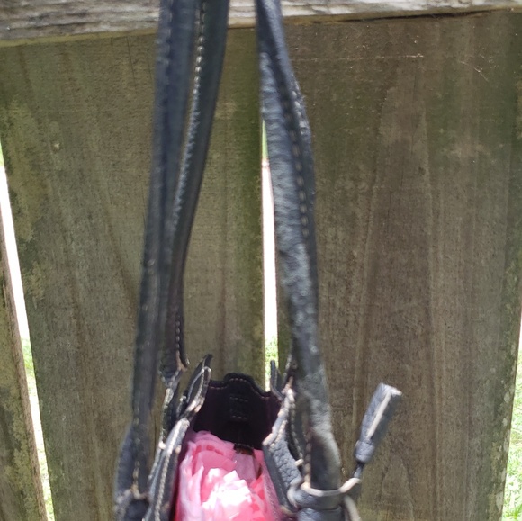 Dooney & Bourke black leather tote - Picture 6 of 8